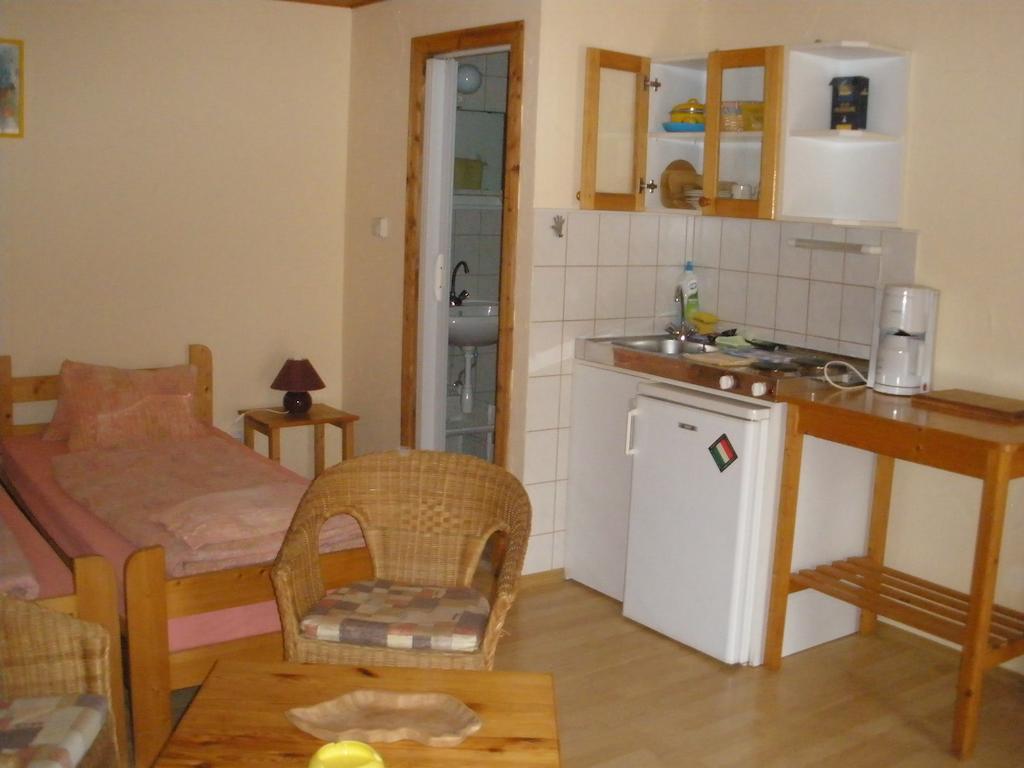 Emilia Apartmanhaz Hévíz Værelse billede